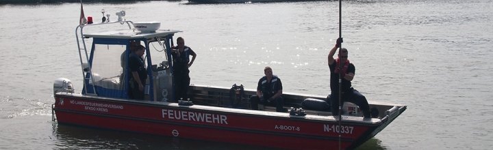 Ausbildungsprüfung Feuerwehrboote 30.09.2012 Ausbildungsprüfung Feuerwehrboote 30.09.2012