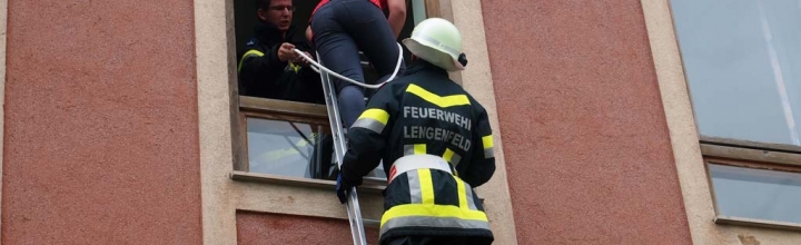 Evakuierungsübung Volksschule am 22.06.2012 Evakuierungsübung Volksschule am 22.06.2012