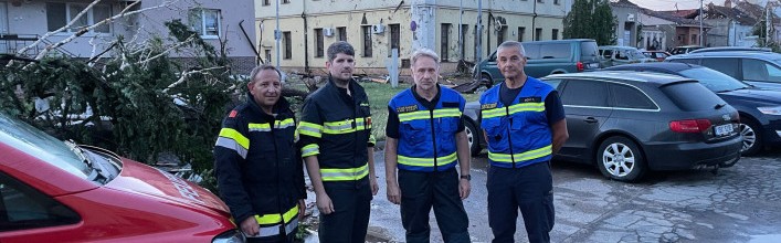 KHD-Einsatz nach Tornado in Tschechien