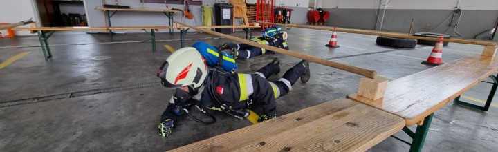 Erstmalige Durchführung des Finnen-Tests in der Feuerwehr Lengenfeld