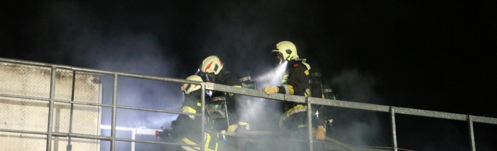 Erweiterte Atemschutzausbildung: Heißausbildung in der Wärmegewöhnungsanlage