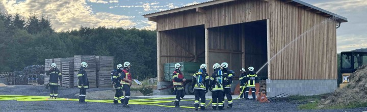 Gemeinsame Brandübung in Droß Gemeinsame Brandübung in Droß