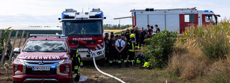 Zwei Motorflugzeuge kollidieren nördlich von Gneixendorf in 350 Meter Höhe