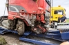 Lkw-Unfall durch medizinischen Notfall - Aufwendige Bergungsarbeiten