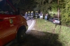 Pkw kommt in einer Serpentine der L73 von der Straße ab und landet am Dach